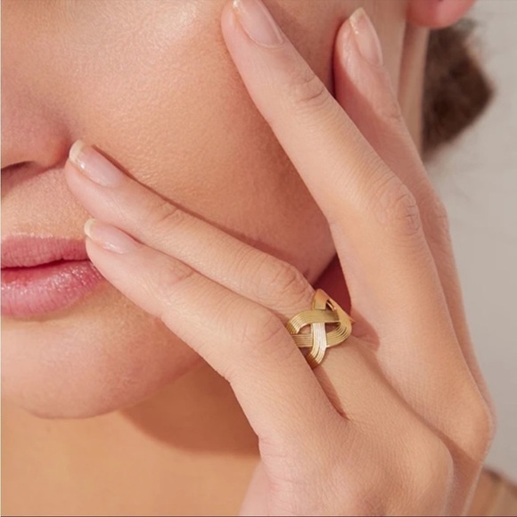 New Gold Weave Adjustable Ring - Picture 6 of 11